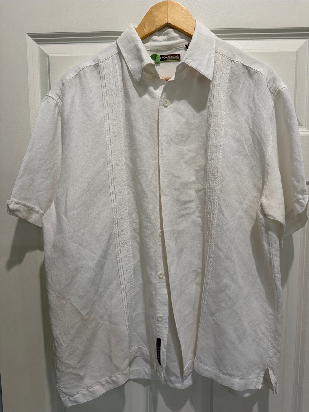 Cubavera White Short-Sleeve Guayabera-Style Button-Down Shirt